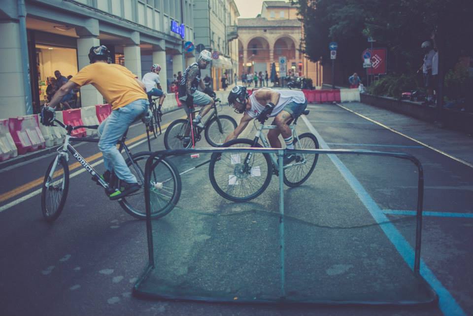 BIKE POLO #4